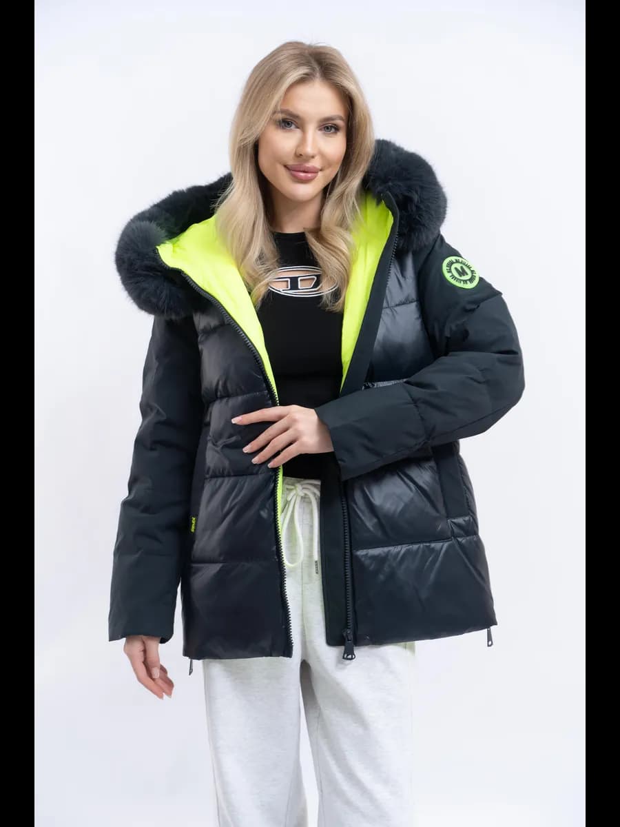 Куртка зимняя удлиненная с капюшоном