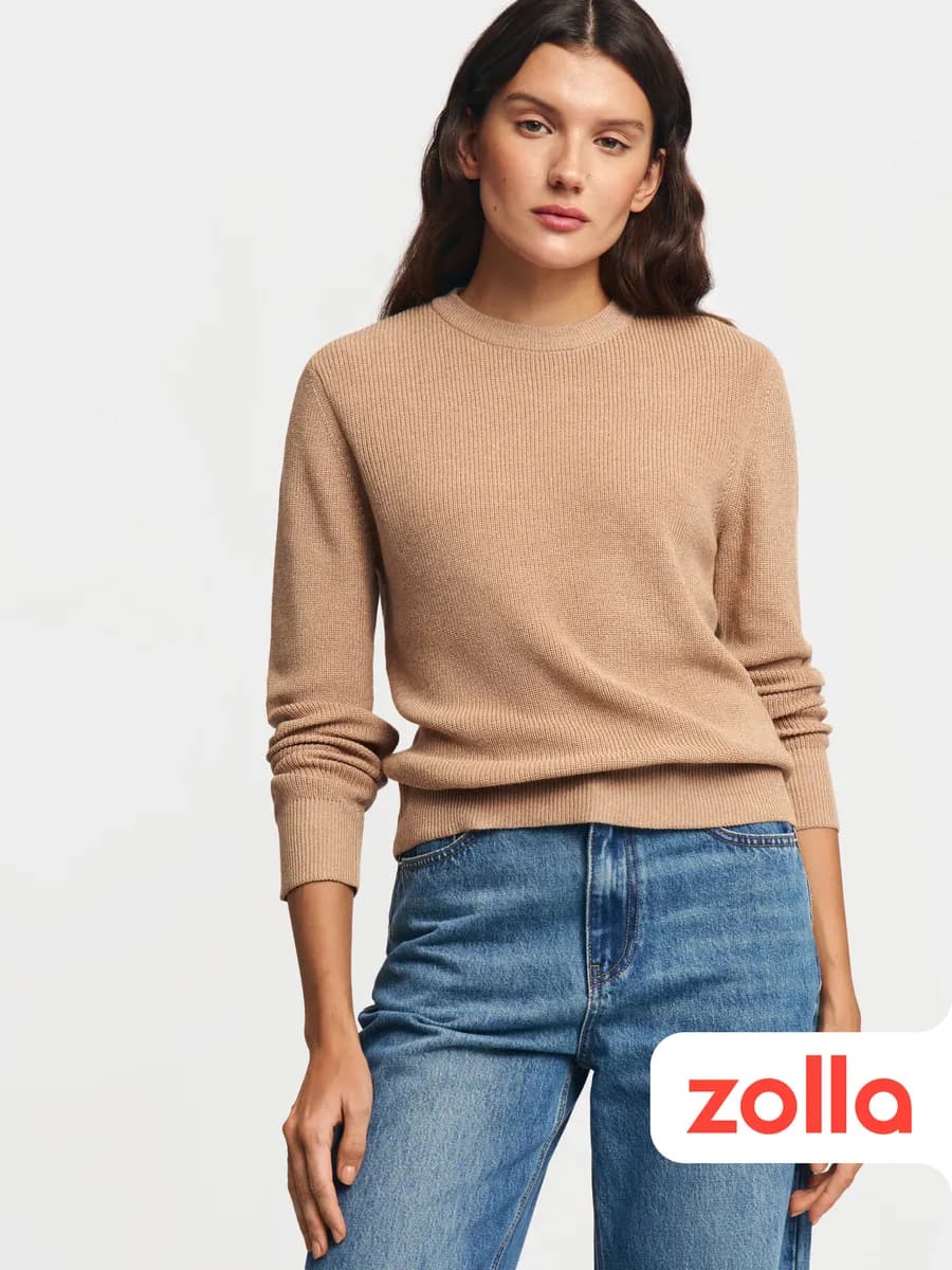 Вязаный женский джемпер