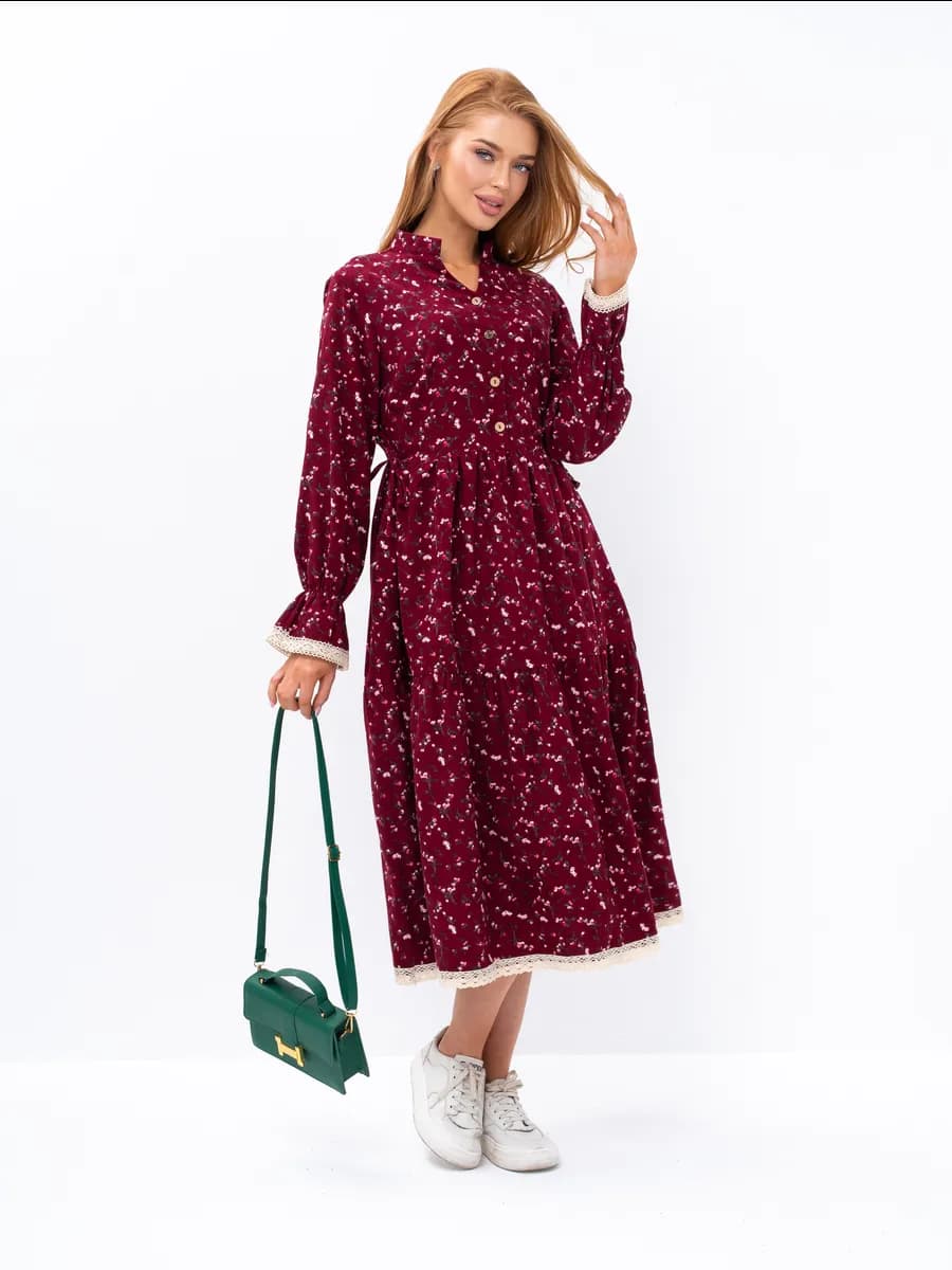 Теплое винтажное осенне-зимнее платье бохо из велвета