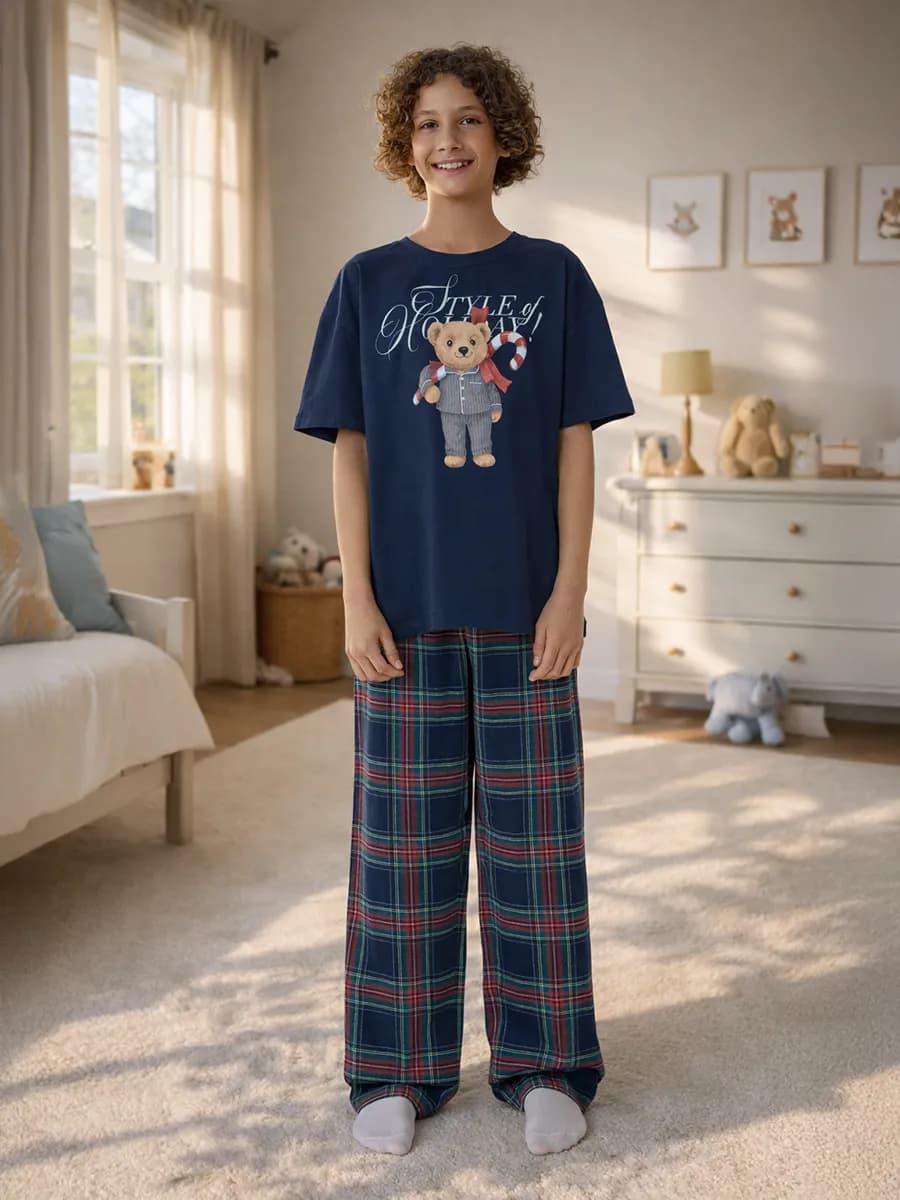 Пижама детская со штанами и футболкой новогодняя