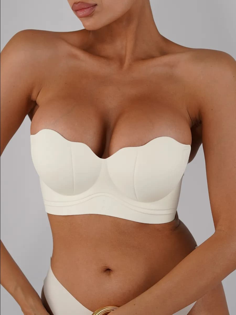 Бесшовный бюстгальтер без лямок бандо