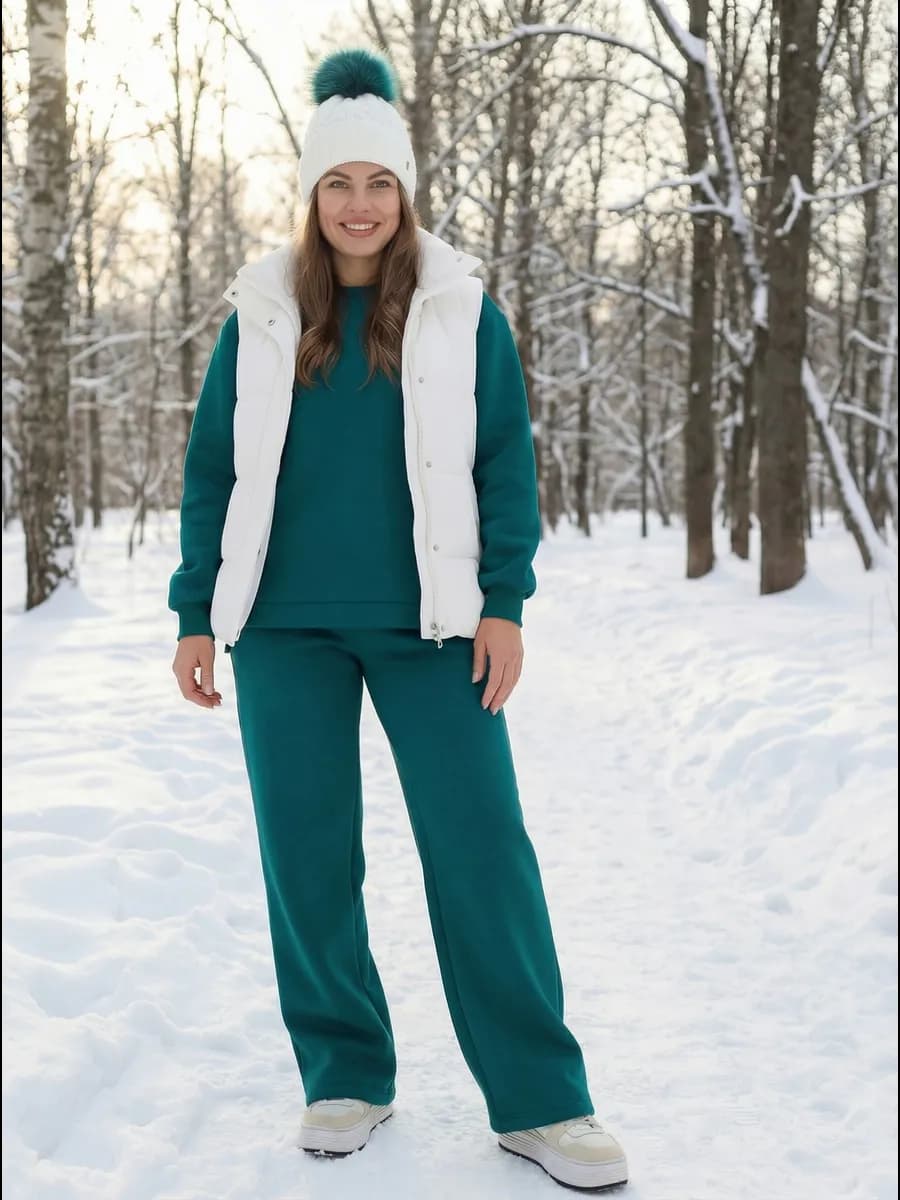 Спортивный костюм с брюками палаццо с начесом на флисе