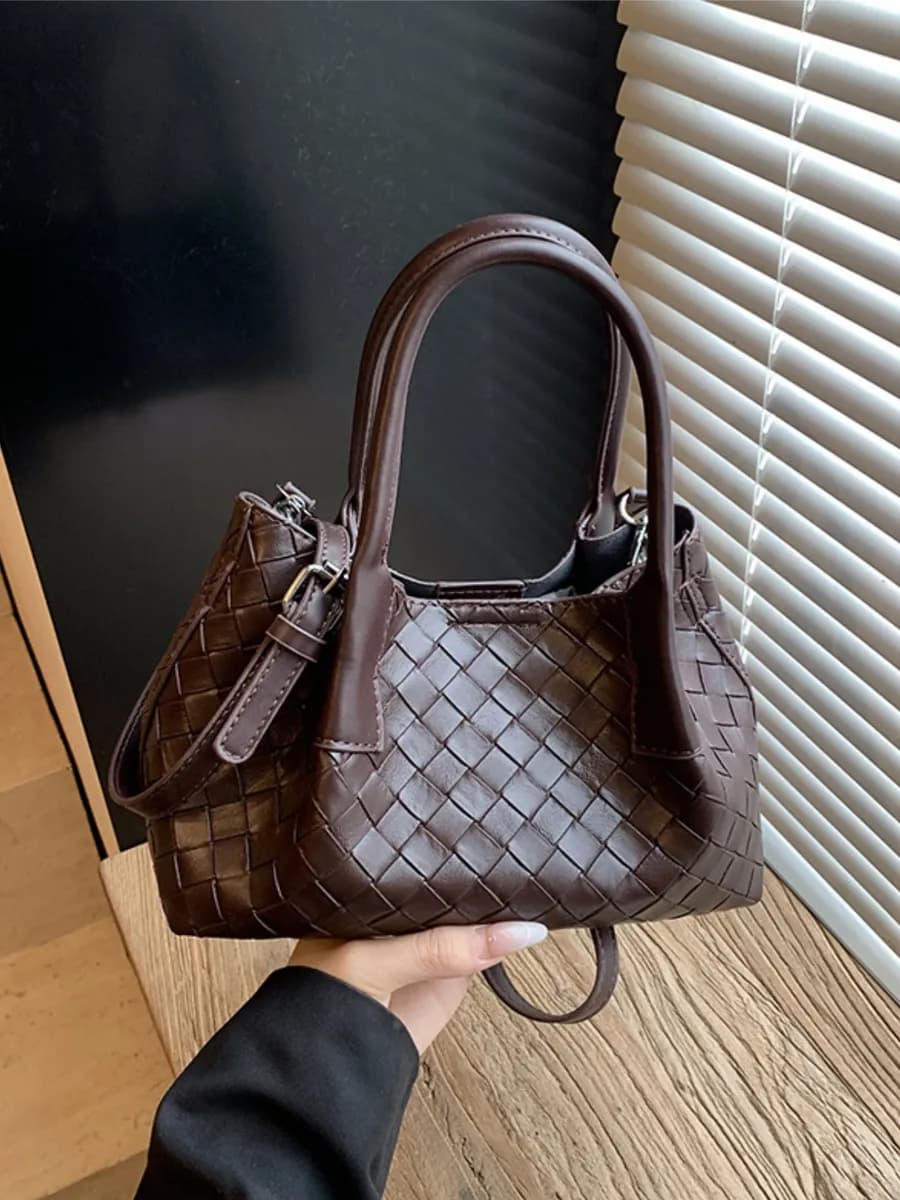 Сумка через плечо с косметичкой