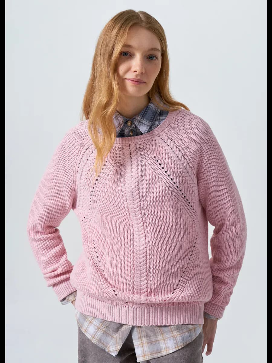 Джемпер вязаный розовый