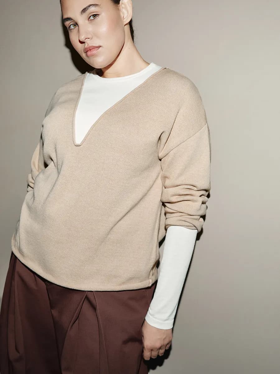 PLUS SIZE Джемпер вязаный оверсайз с имитацией второго слоя