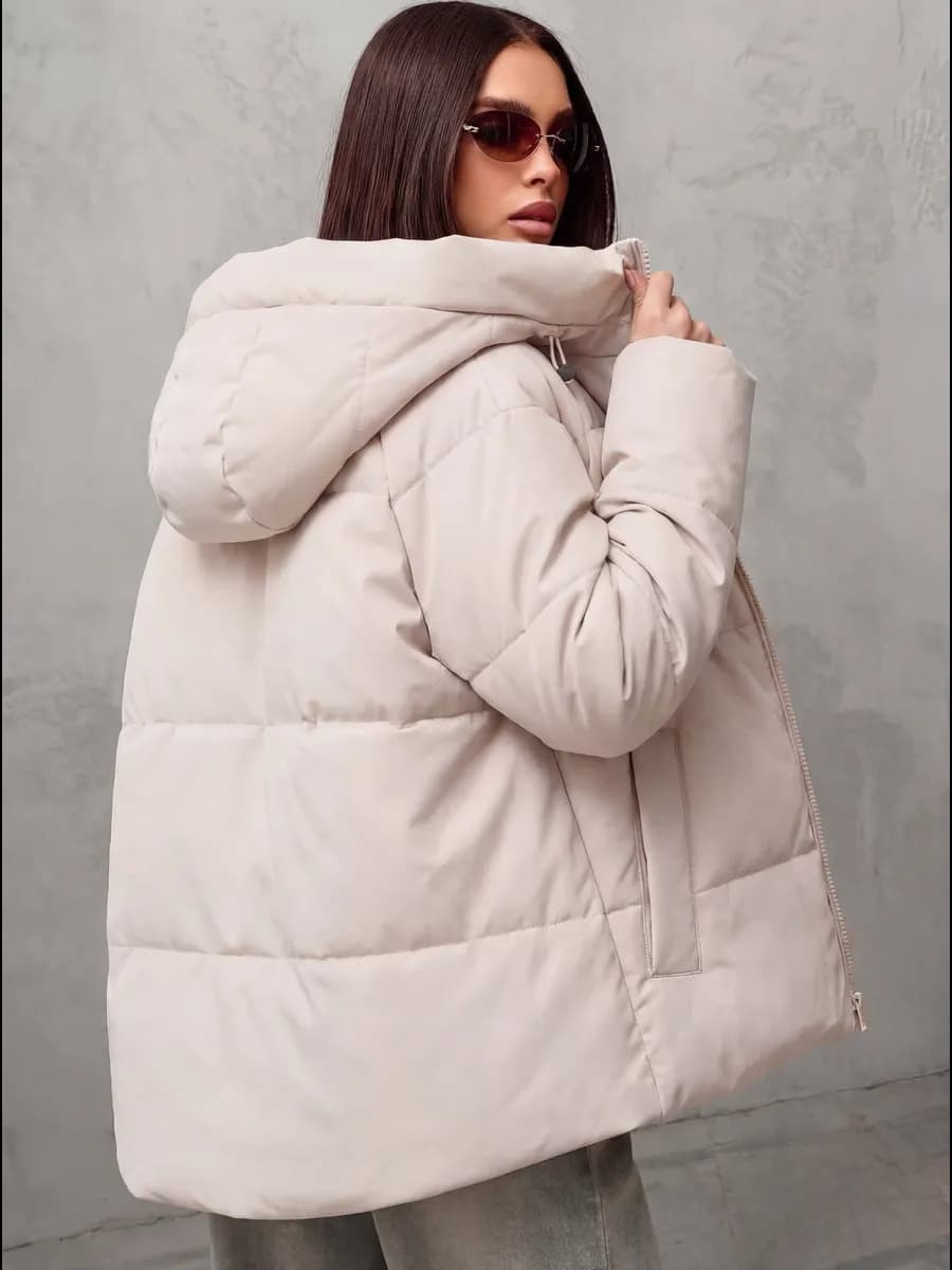 Куртка короткая весенняя с капюшоном