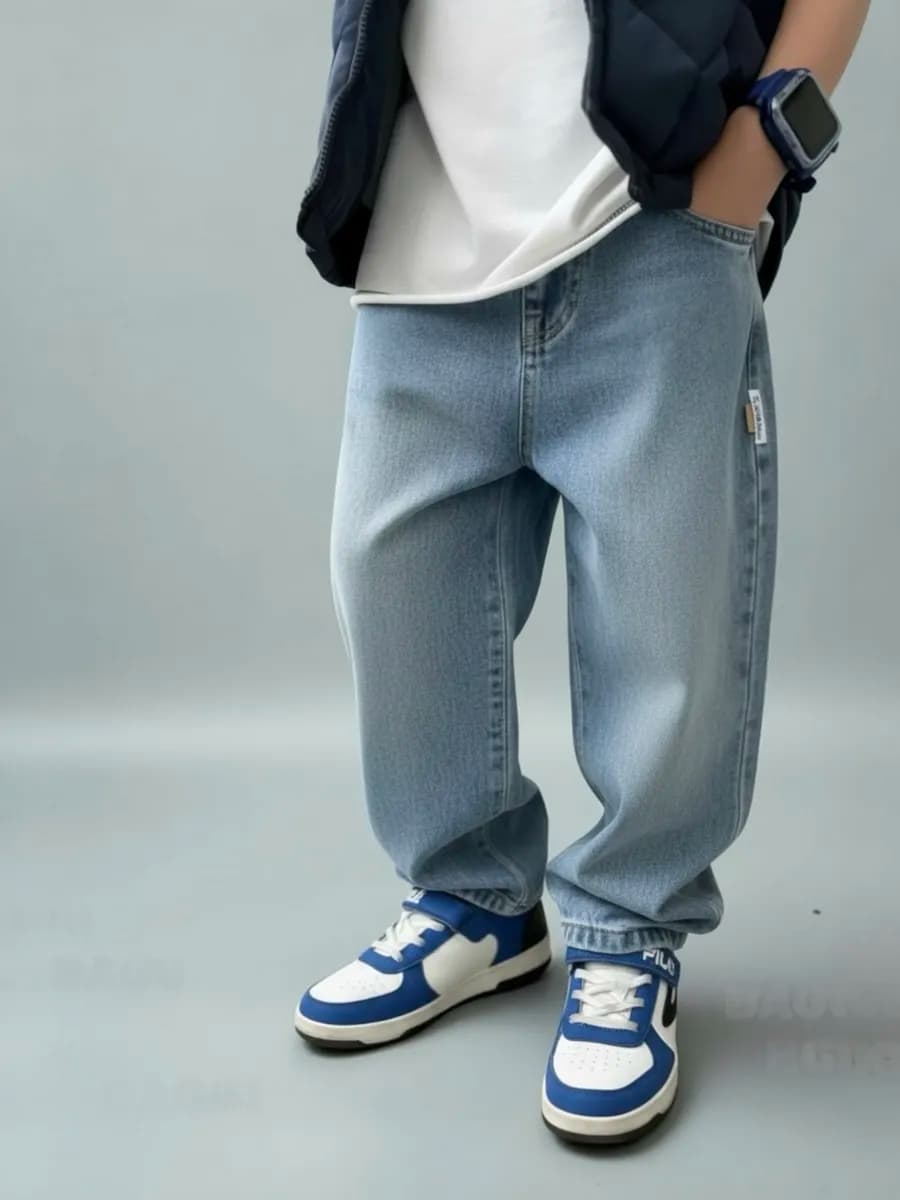 Джинсы бананы широкие