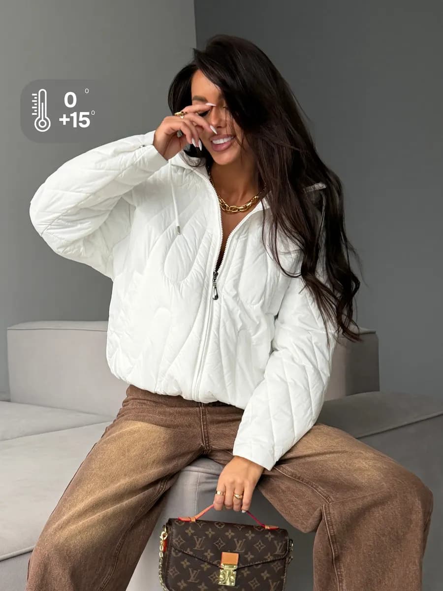 Куртка весенняя с капюшоном больших размеров