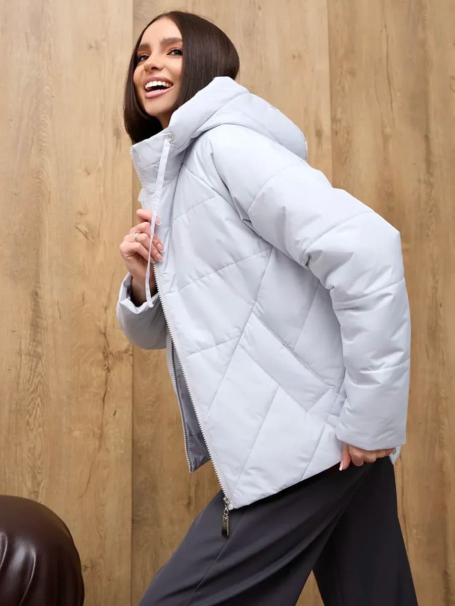 Куртка демисезонная с капюшоном стеганая