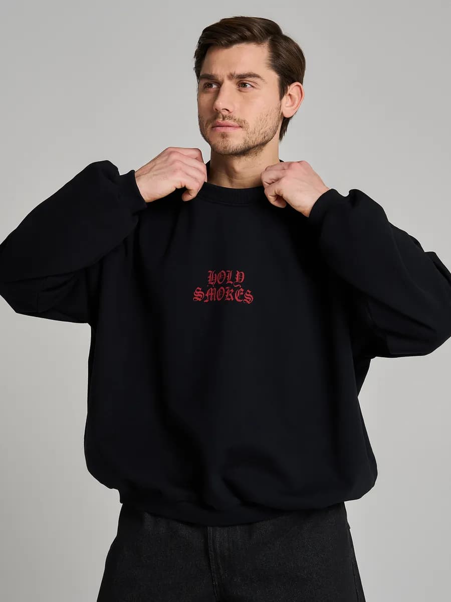 Свитшот оверсайз с надписью