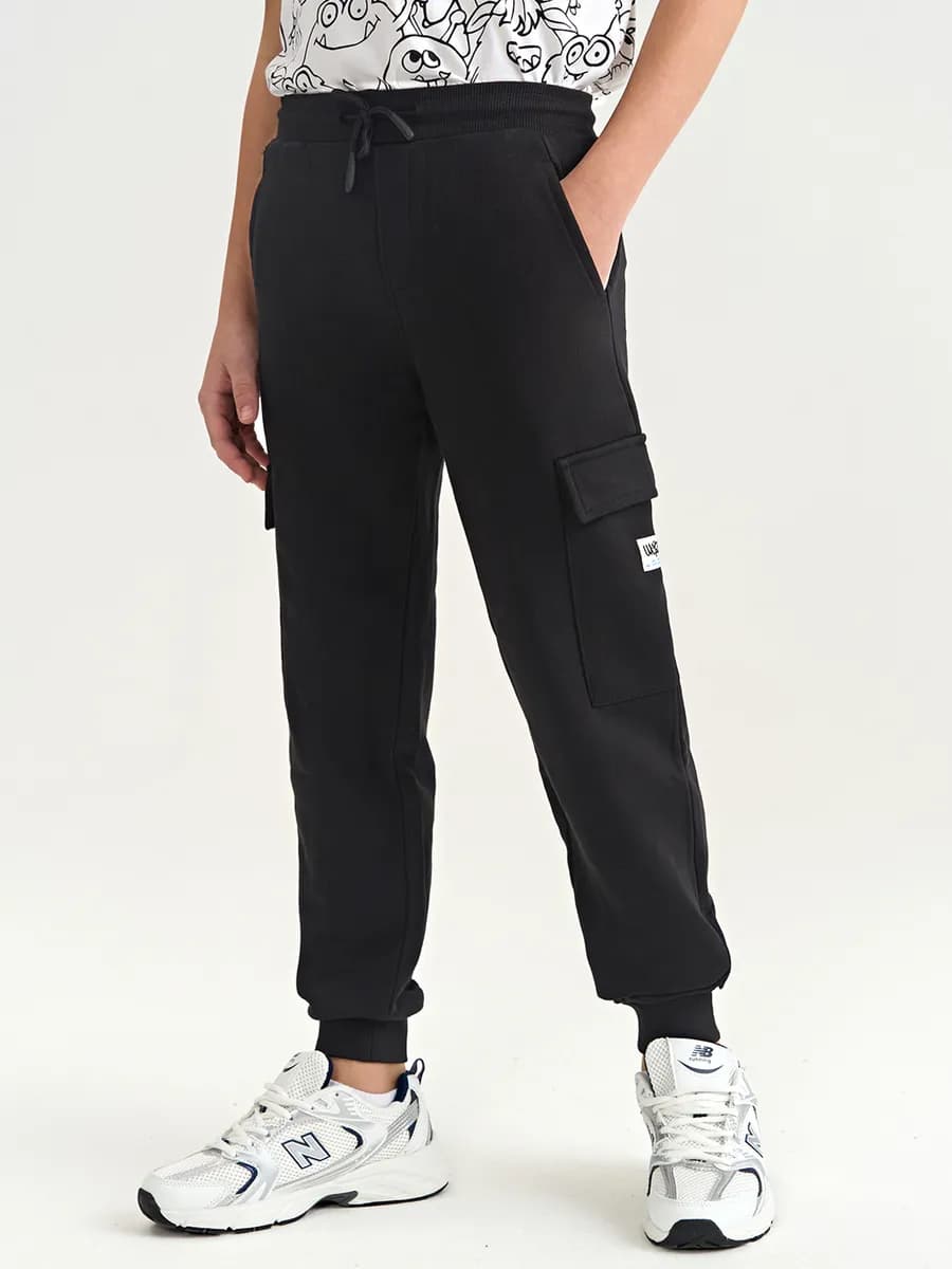 Брюки джоггеры Slim fit с накладными карманами карго