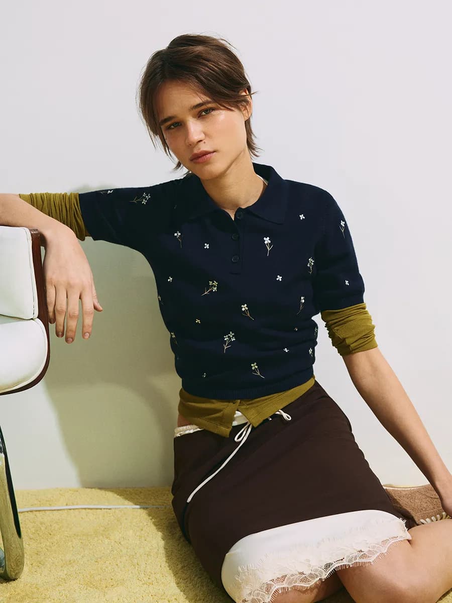 Футболка-поло с вышивкой