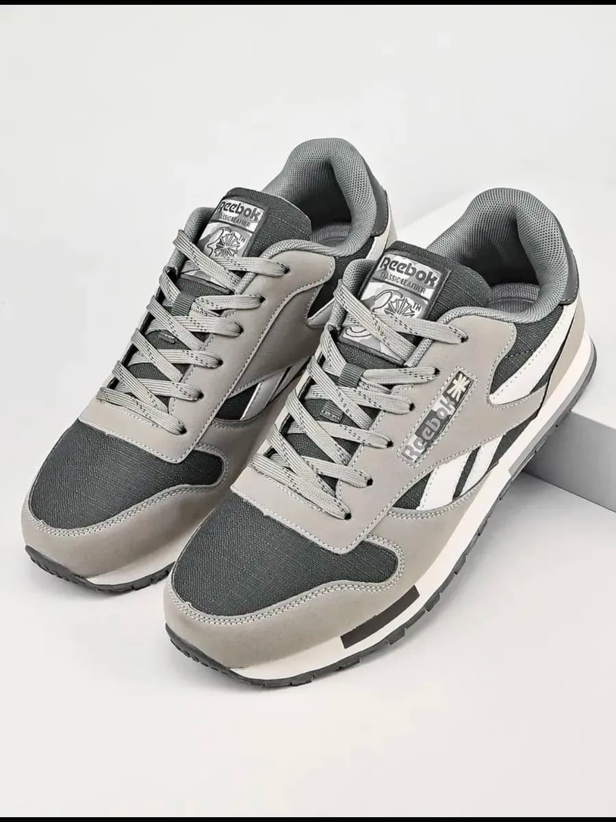 Кроссовки Reebok classic