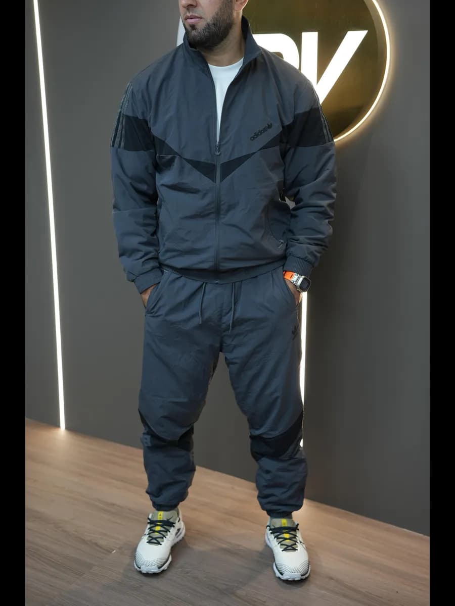Спортивный костюм плащевка летний adidas на молнии